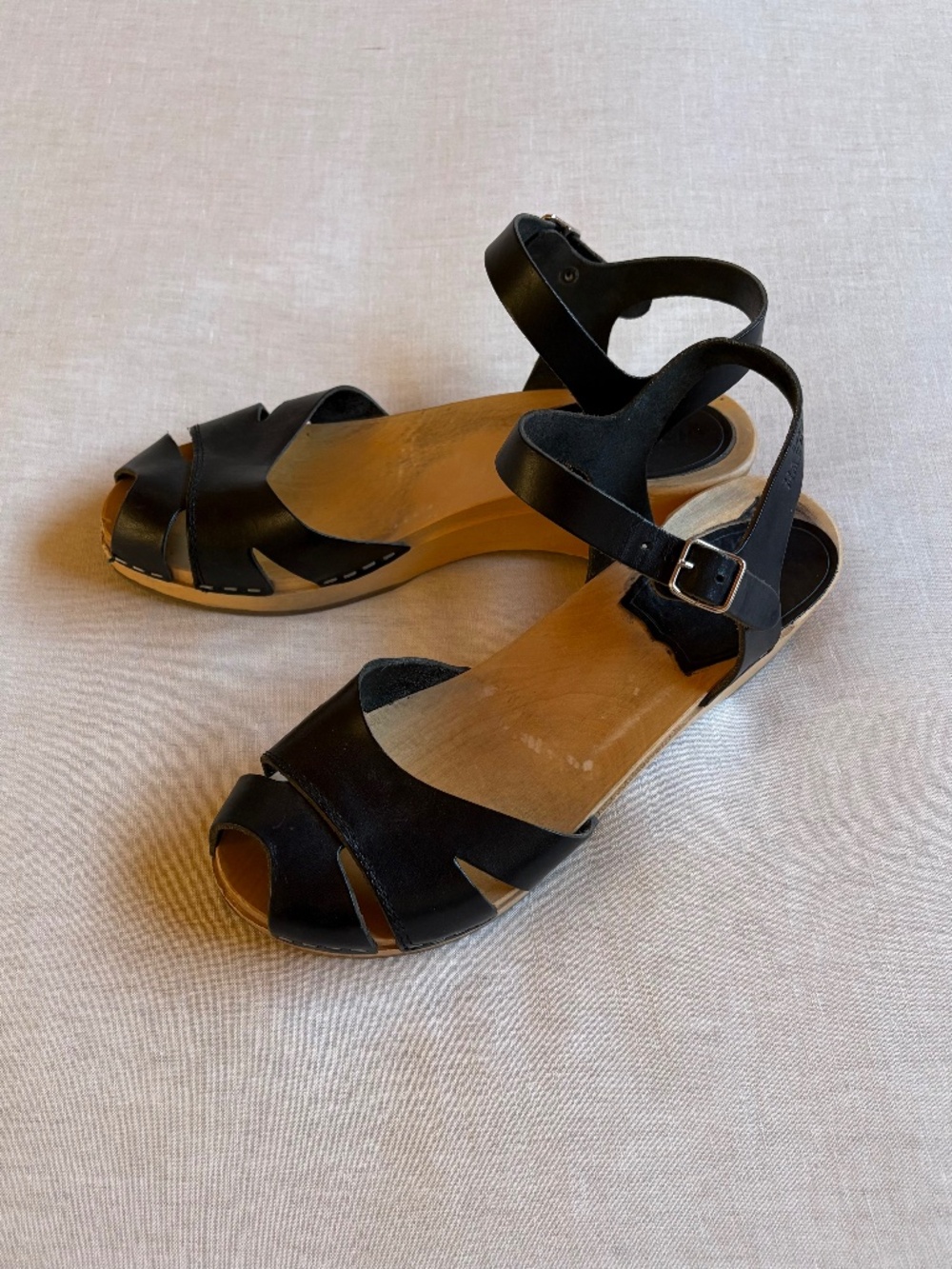 Swedish Hasbeens Suzanne Debutant Clogs